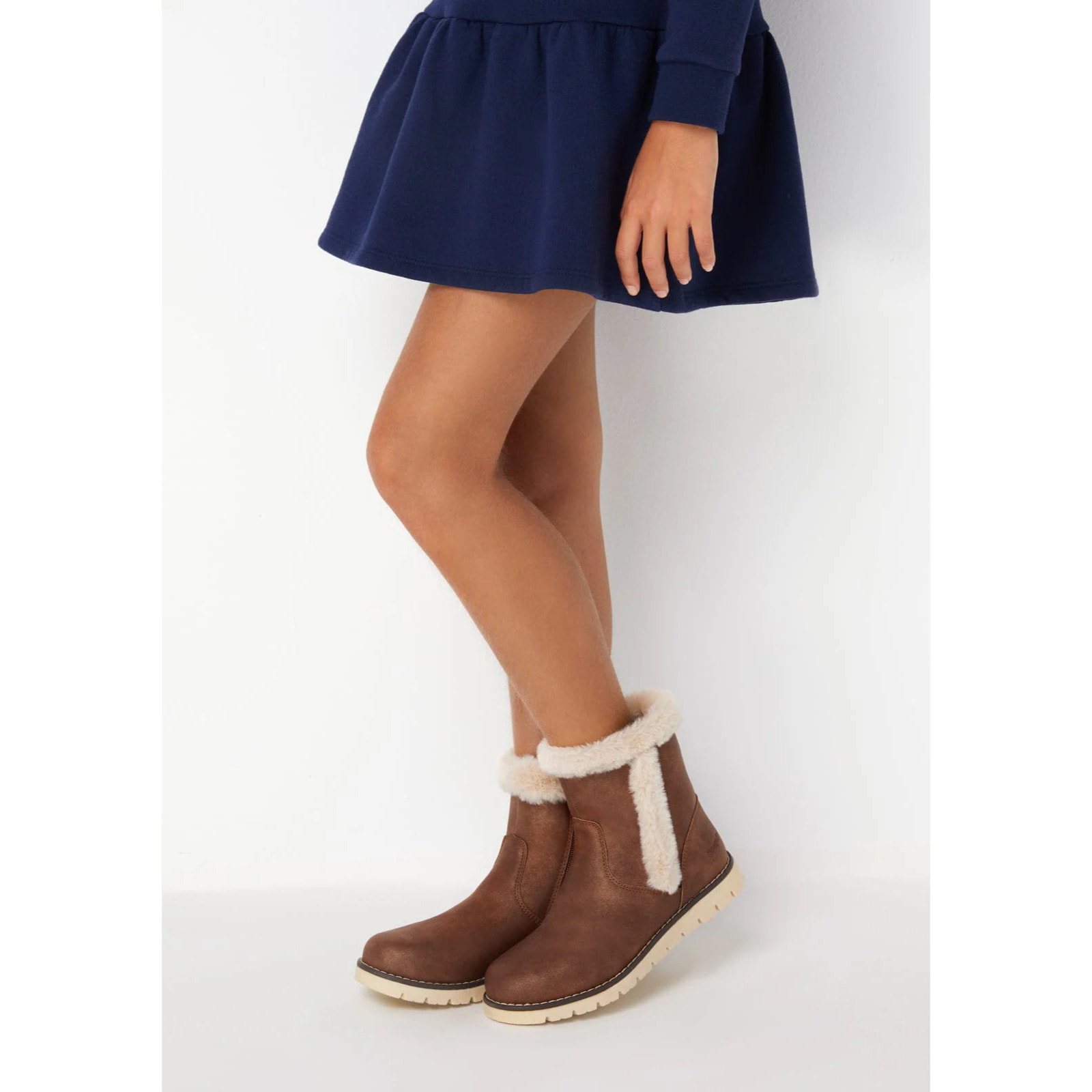 Stivali da bambina in pelliccia sintetica