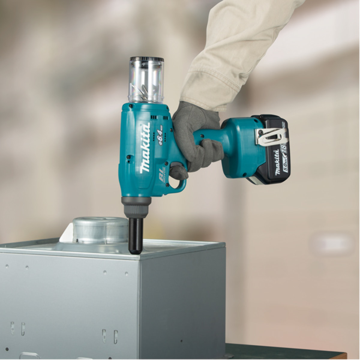 MAKITA 18V Li-Ion Remachadora Ø6,4 mm - Sin batería ni cargador - DRV250ZJ