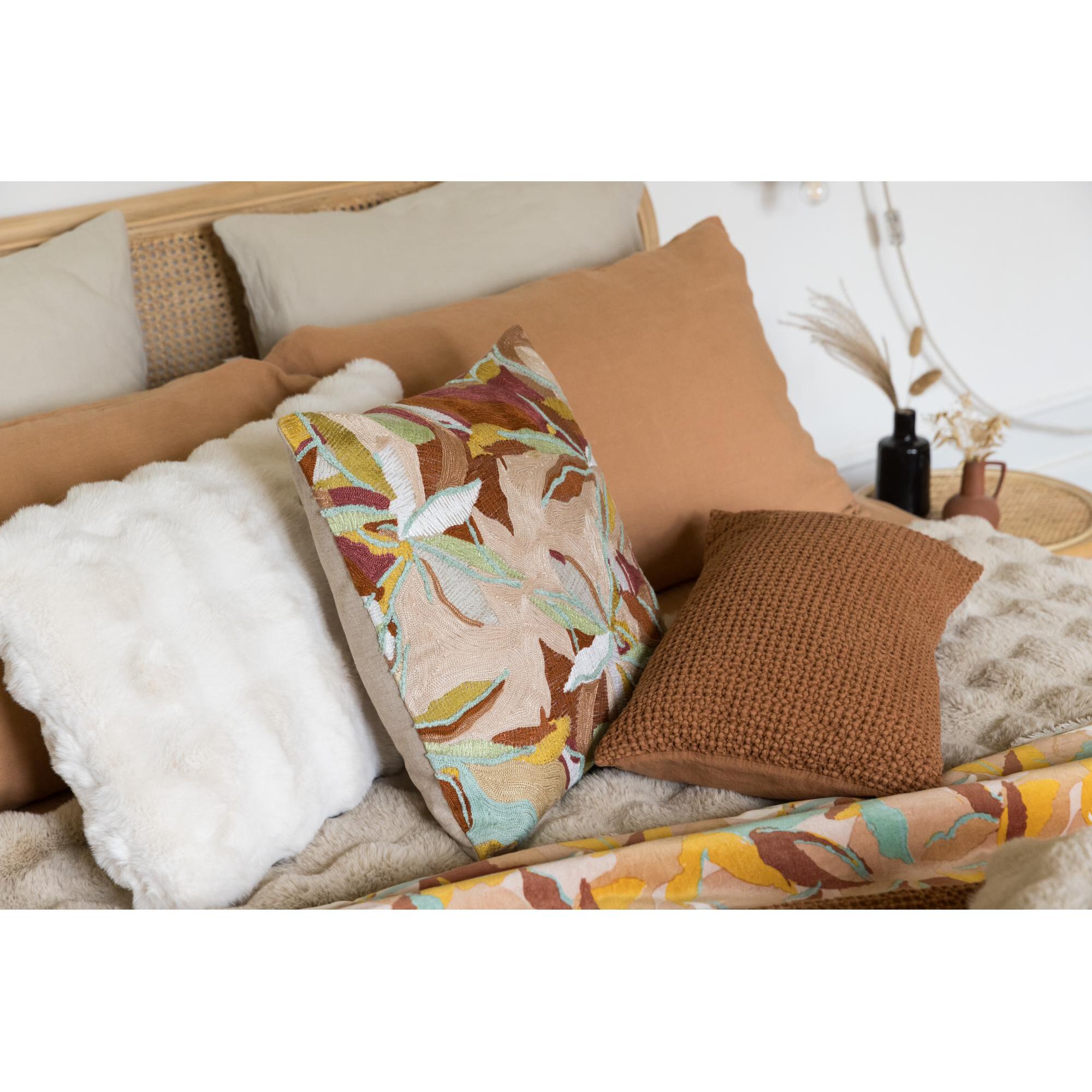 Coussin brodé Alina