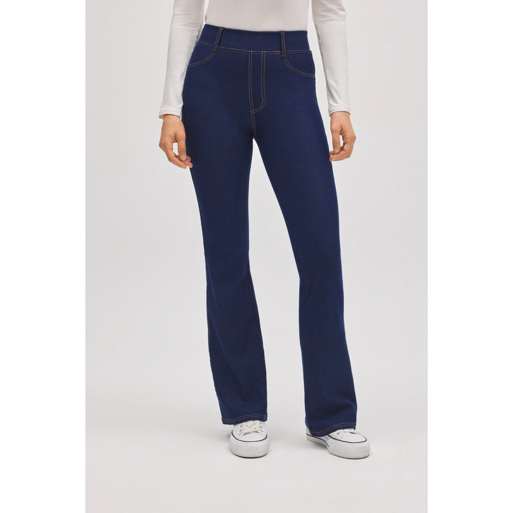 Jeans a zampa elasticizzati blu navy