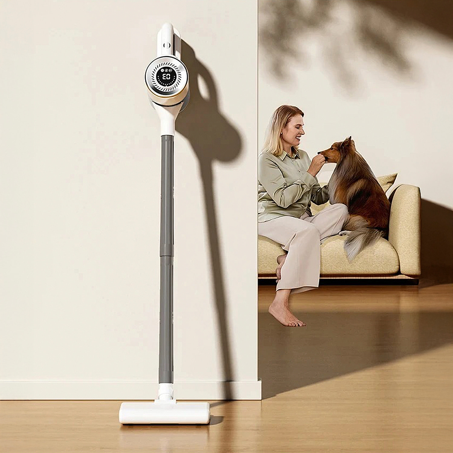 Aspiradora Inalámbrica con función de succión y fregado. 3 niveles de potencia y 4 boquillas.