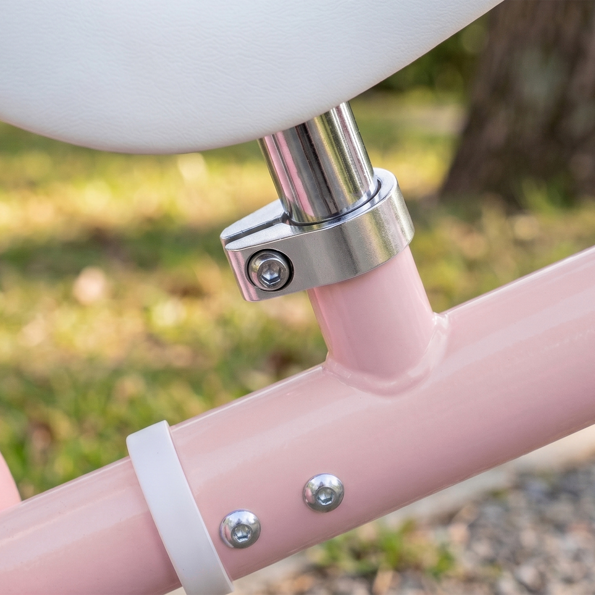 Draisienne enfant 4 roues LED réglable rose