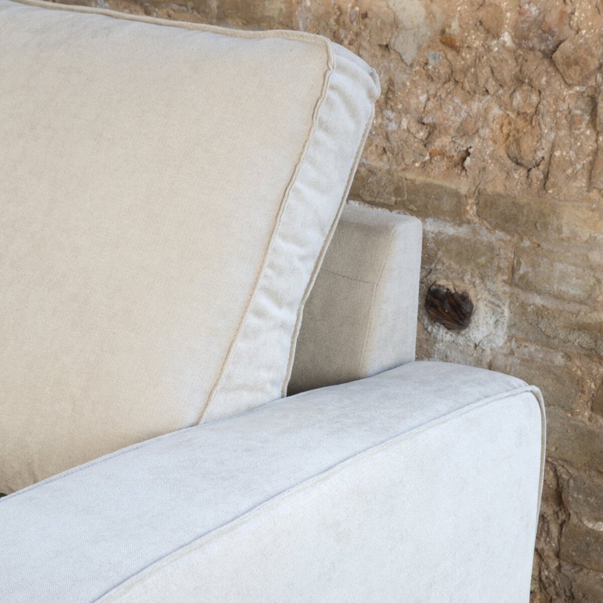 Canapé d'angle Kubor -textile, mousse pu, bois et panneau de particules-couleur beige 238 x 88 x 157 cm