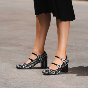 Salón estilo Mary Jane de tejido tipo tweed en negro. Tacón de 5 cm