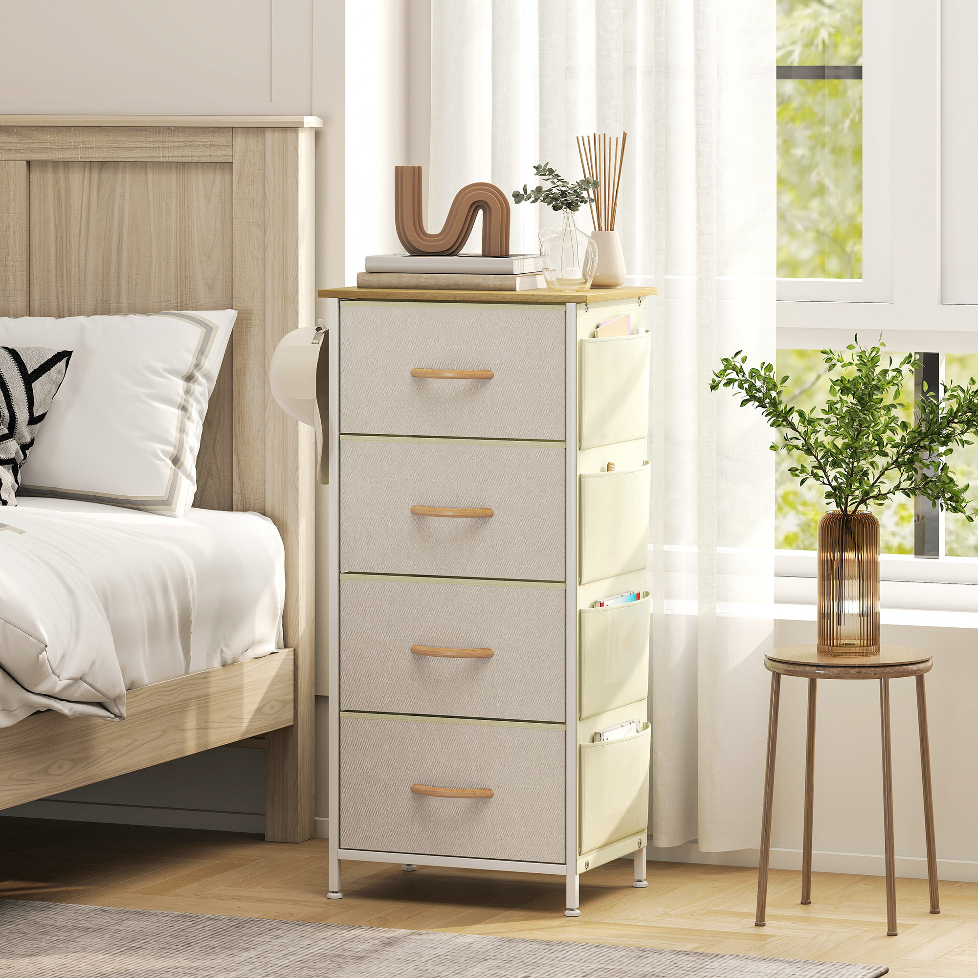 Commode chiffonnier 4 tiroirs en tissu beige 4 poches 2 crochets acier blanc effet bois