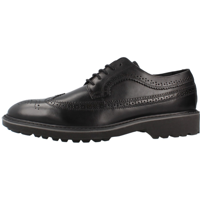 Zapatos de Vestir Hombre de la marca GEOX  modelo U16DRA 00043 NEGRO