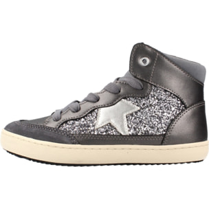 Zapatillas Niña de la marca GEOX  modelo J664GB 0NFEW J KALISPERA PLATA
