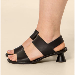 Sandalias con tacón N885 SOFT NAPPA BLACK/ FLORA color Black