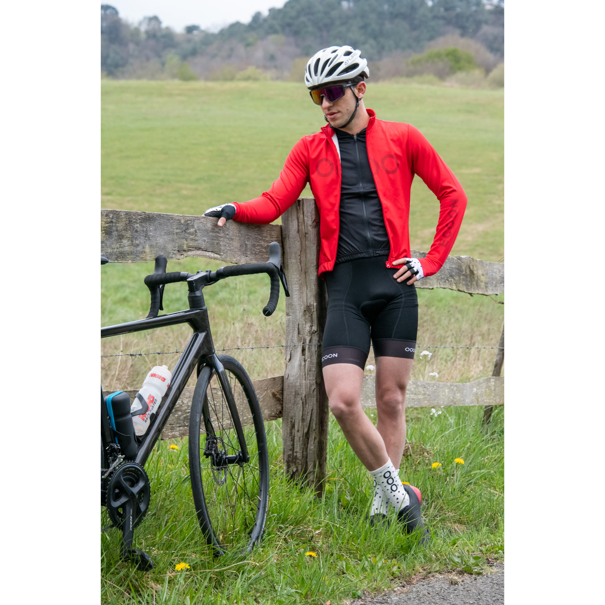 Calcetines de ciclismo ECOON modelo Aubisque en color Blanco