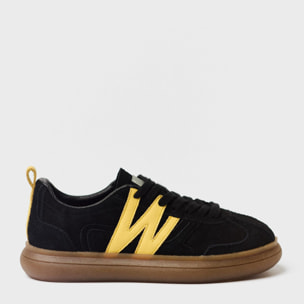 Zapatillas deportivas   - L.U.V