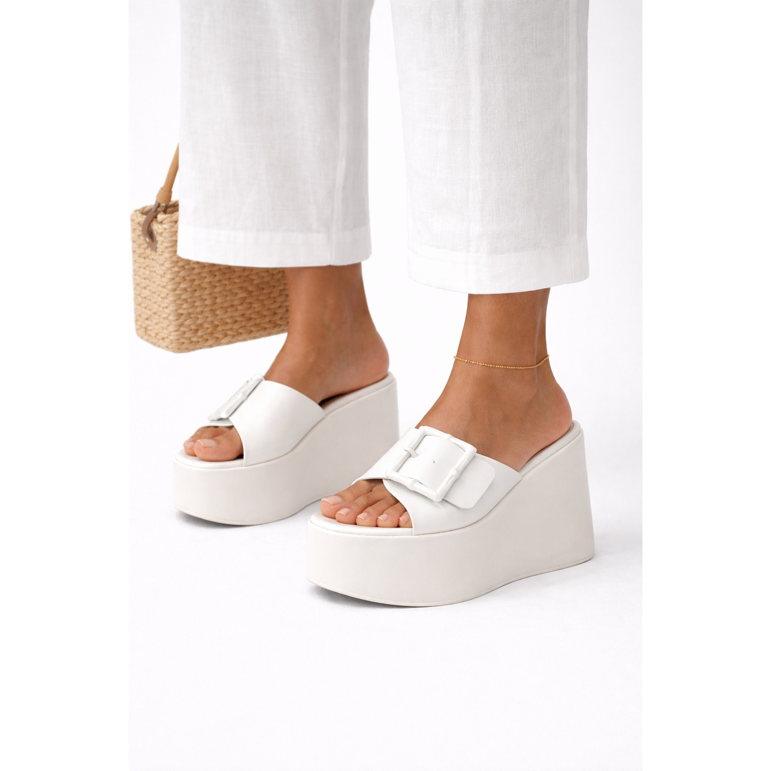 Ciabatta con zeppa - tacco 12,5 cm - plateaux 4,5 cm