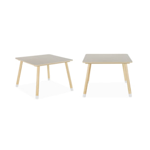 Table enfant + 2 chaises. pieds en pin. couleur blanc et bois