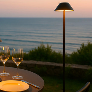 Lampadaire solaire NERIO TALL H150CM