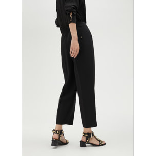 Pantaloni chino basic