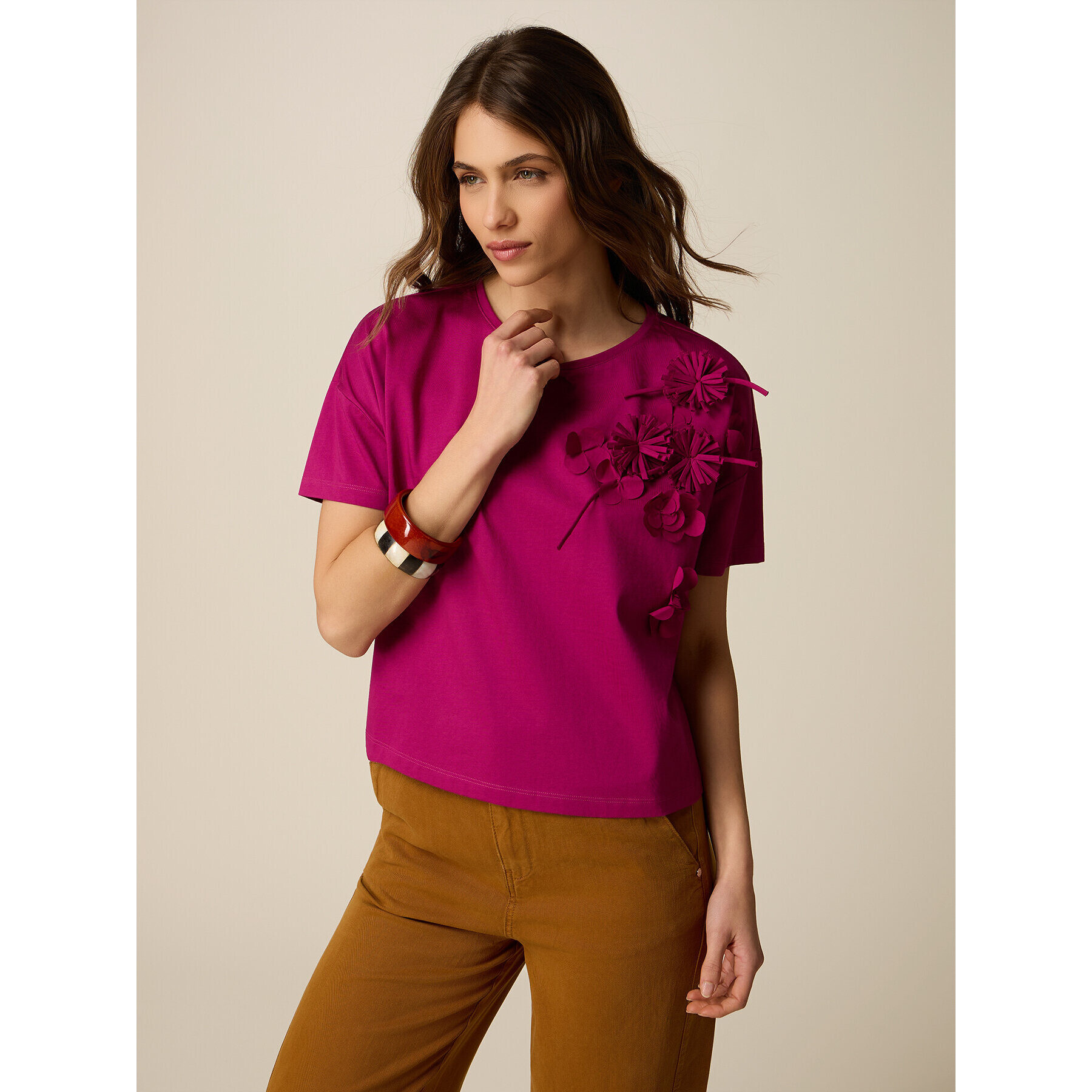 Oltre - Camiseta con aplicaciones florales - Violeta