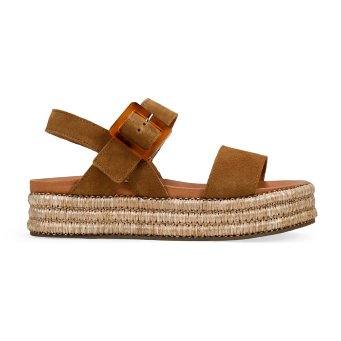 Sandalias marrones en serraje piel con plataforma
