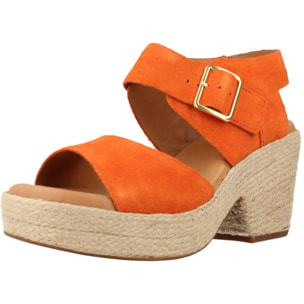 Sandalias Mujer de la marca CLARKS  modelo KIMMEIHI STRAP Orange