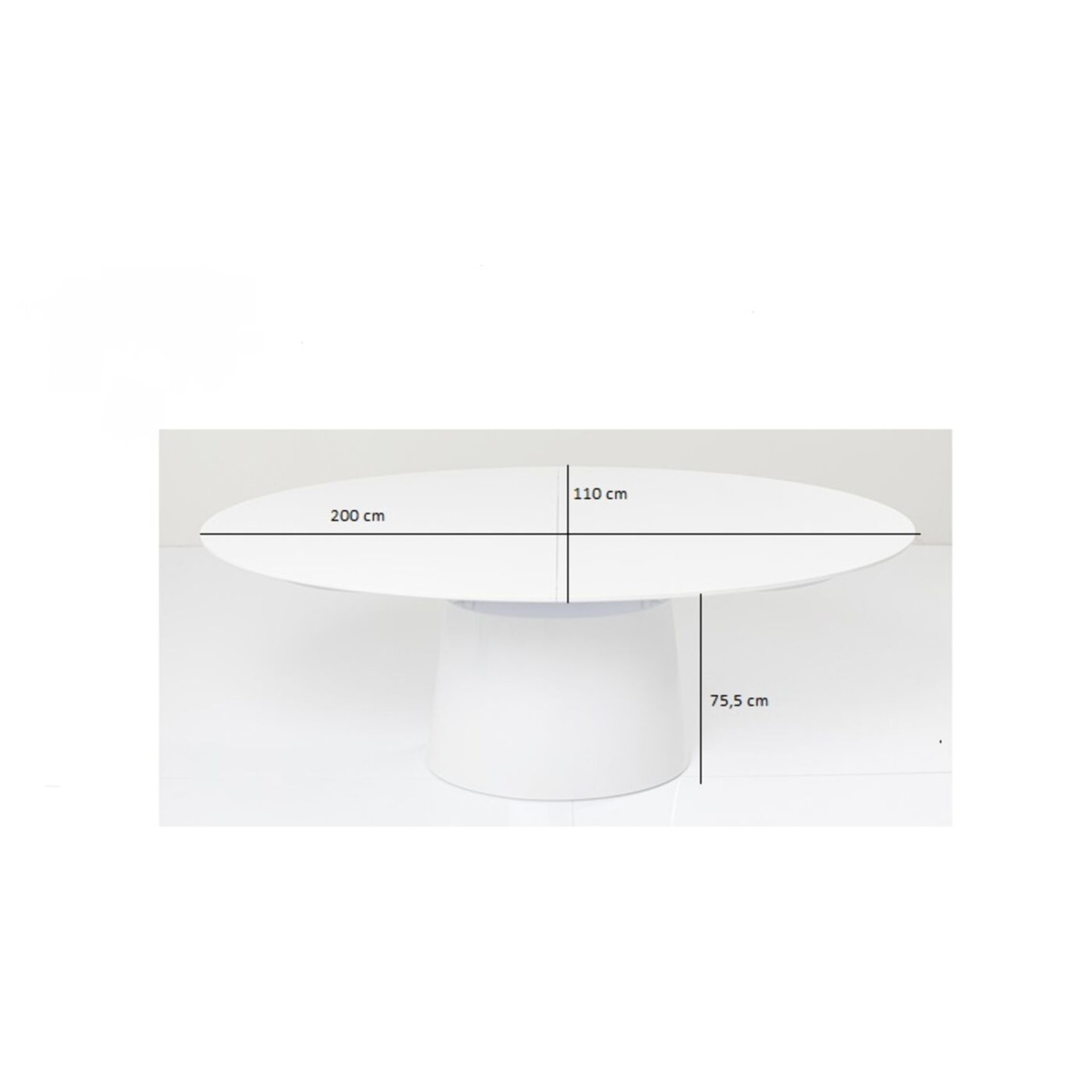 Table à rallonge Benvenuto ovale blanc verni Kare Design