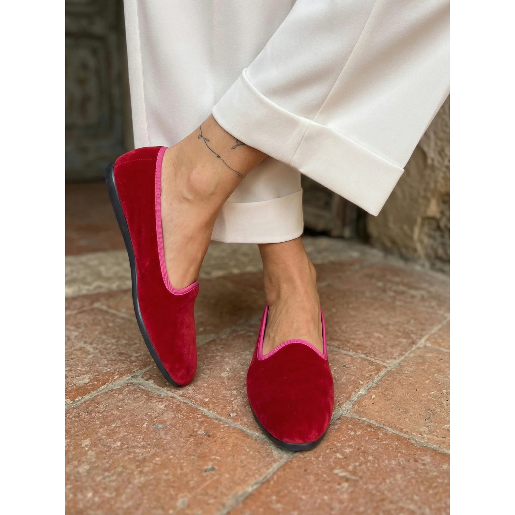 PAUSE RedFucsia
