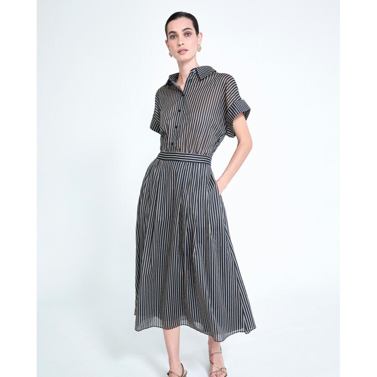 abito camicia a righe con cintura