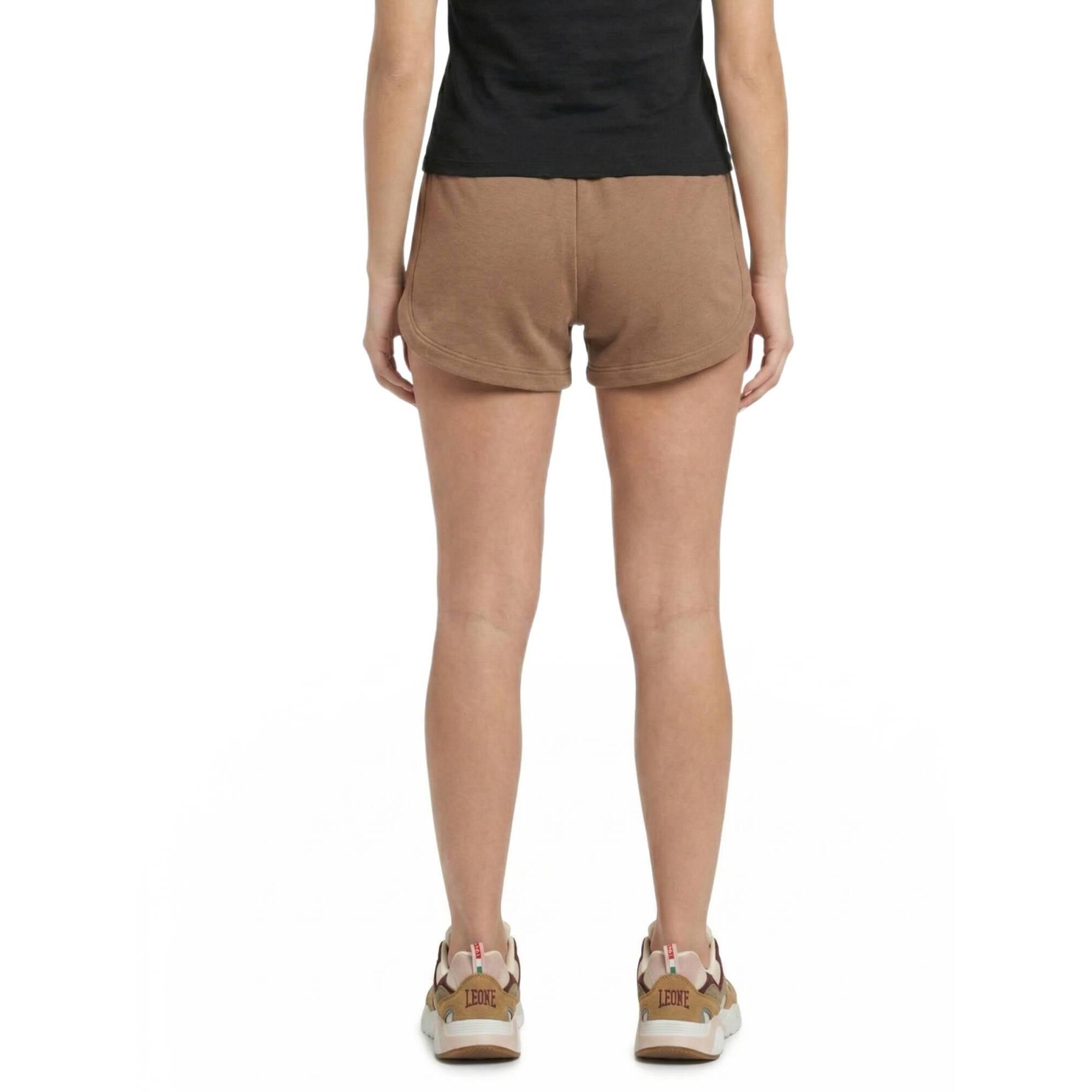 Pantalones cortos elegantes para mujer