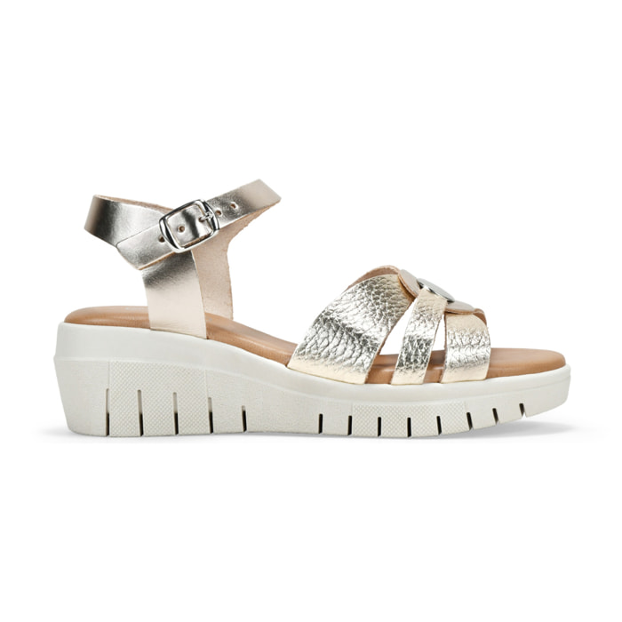 Sandalias de cuña doradas en piel