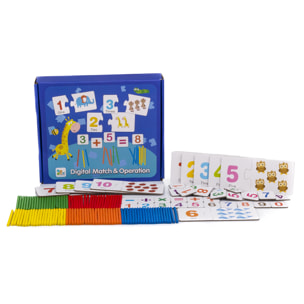 Juego matemático educativo. Juego de parejas de números y animales, símbolos matemáticos y palitos de madera para realizar operaciones.