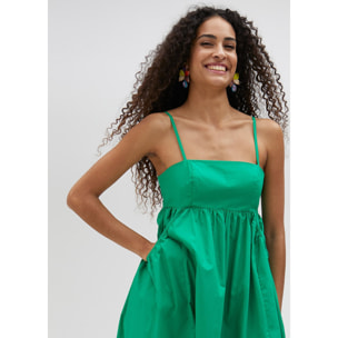 Vestito lungo con spalline sottili