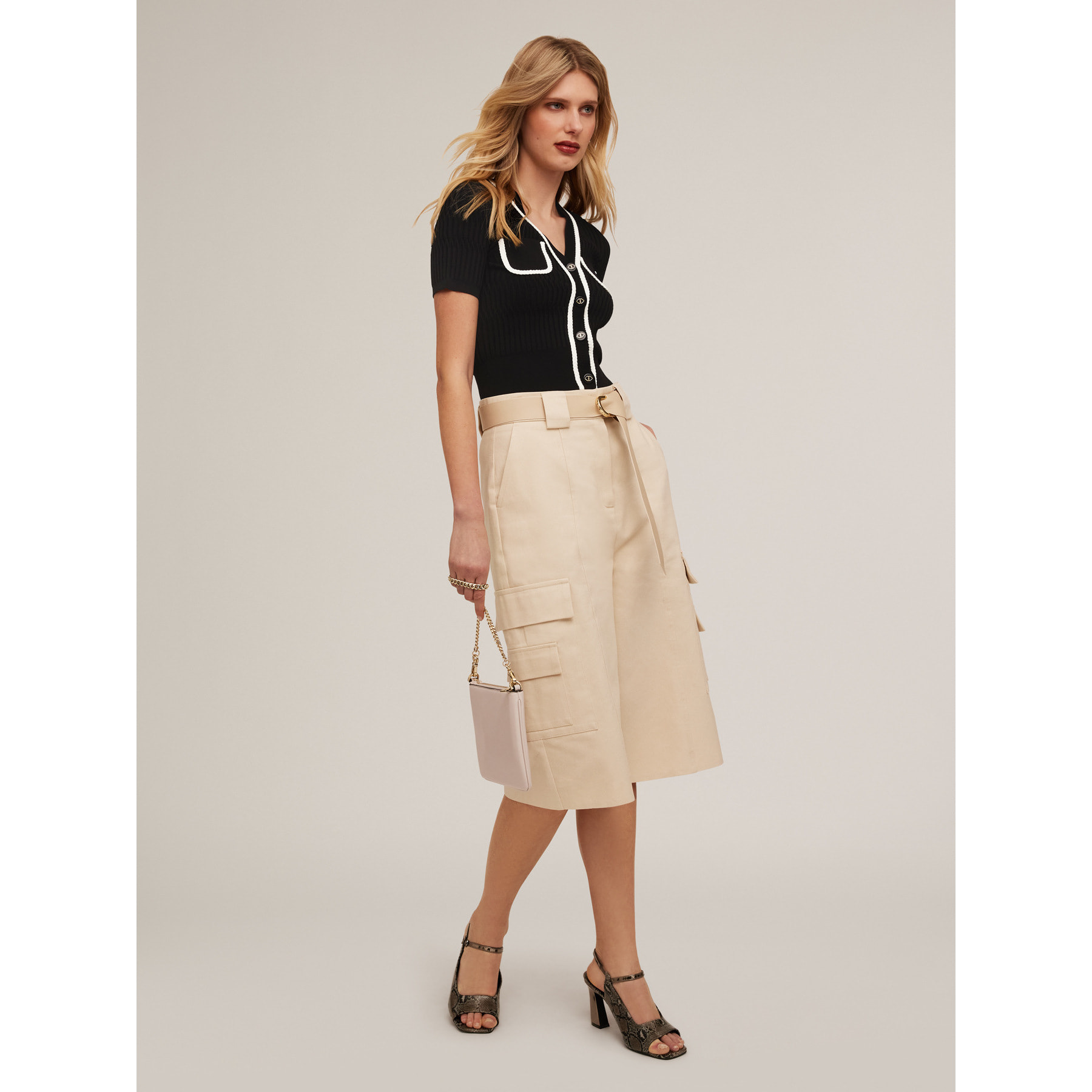 Motivi - Bermudas con bolsillos cargo - Beige