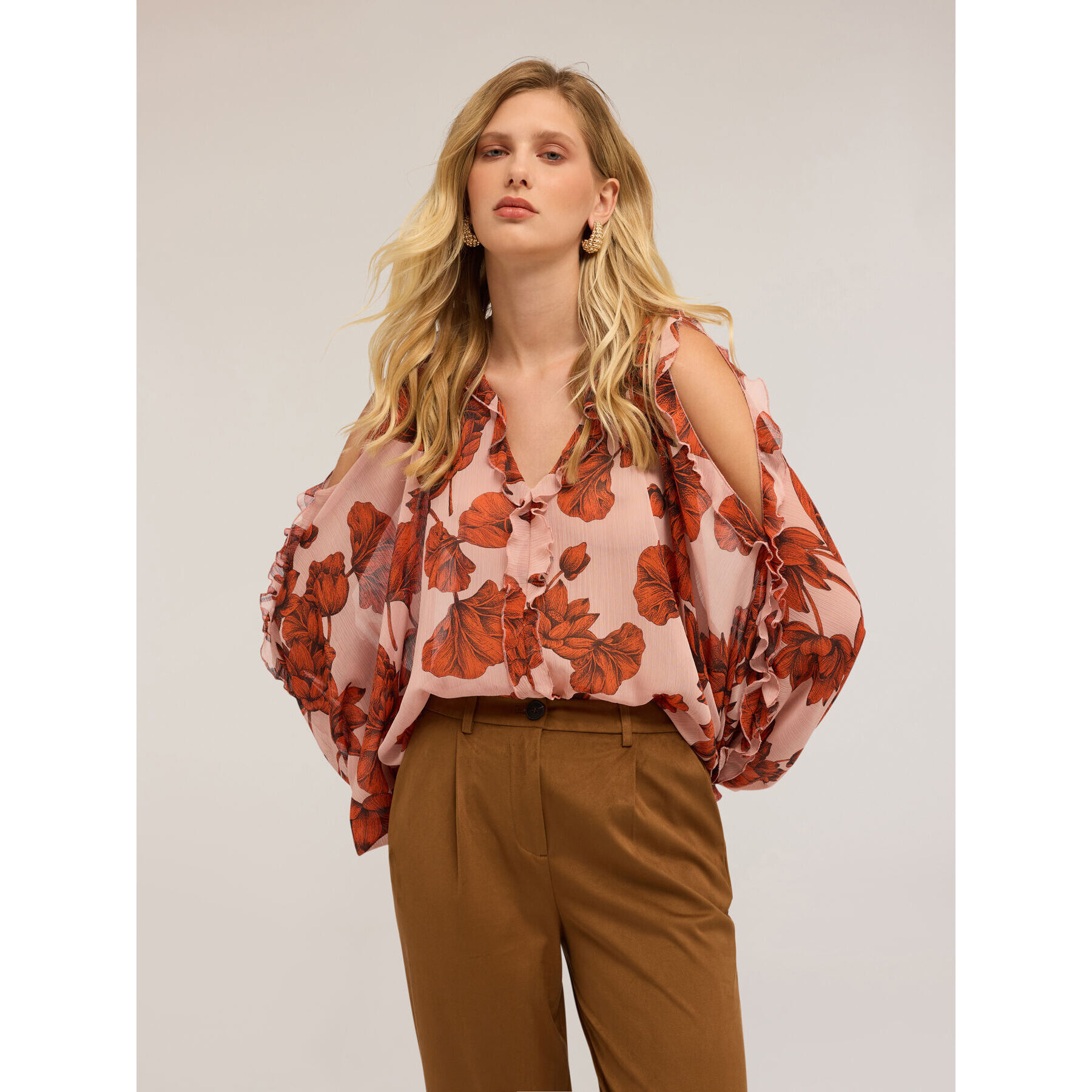 Motivi - Blusa floreale con maniche ampie - Rosa cipria