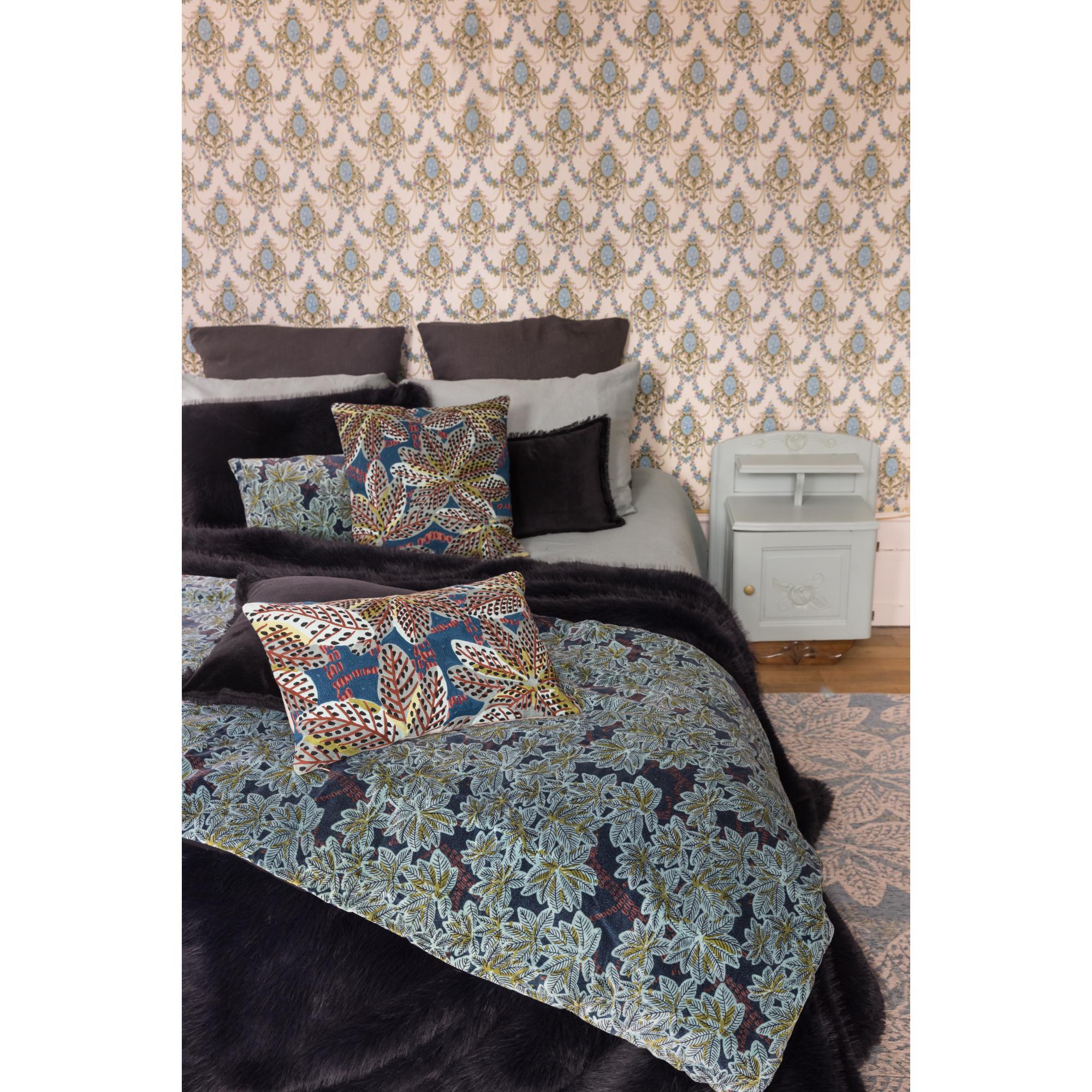 Coussin brodé Ariane