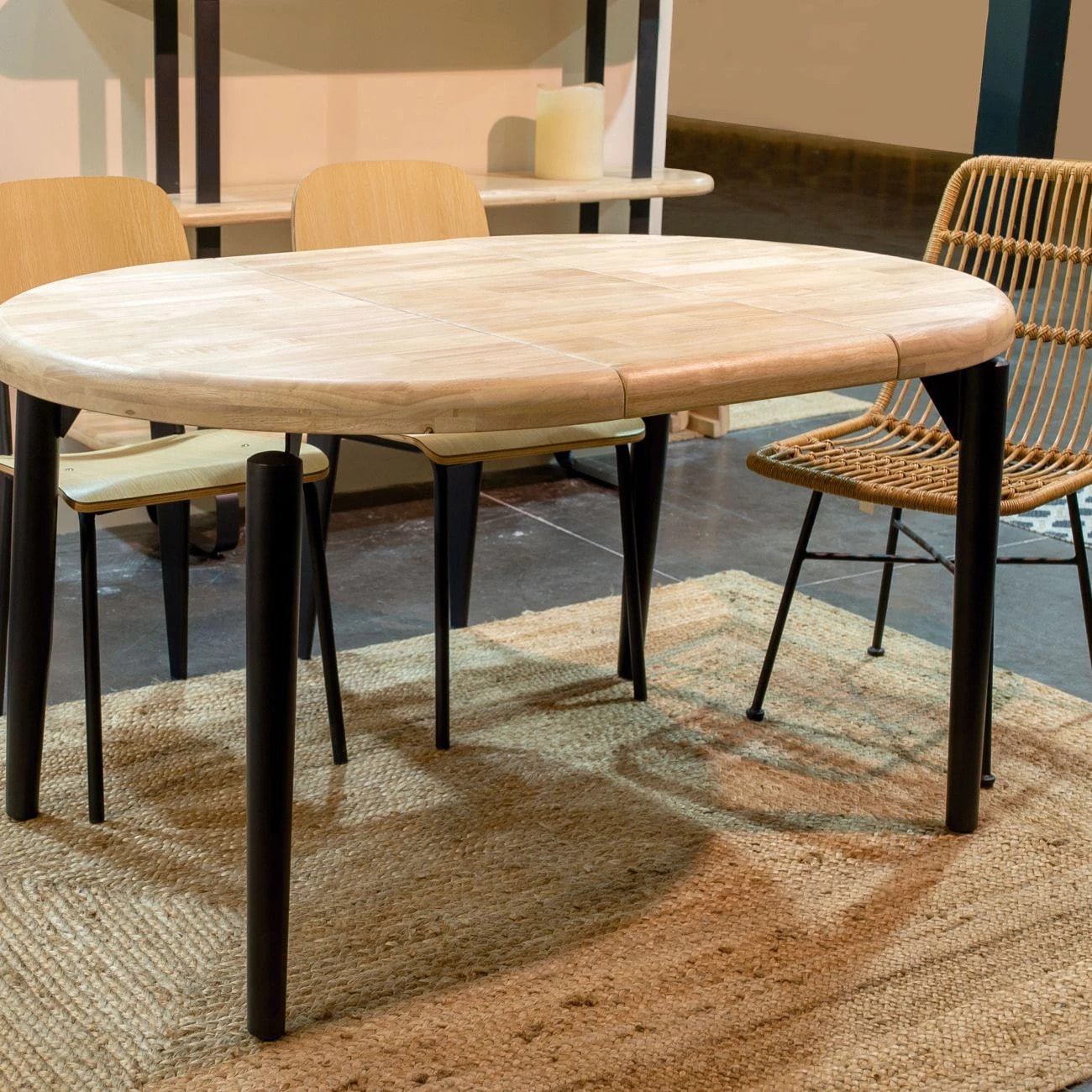 Mesa redonda extensible Padma Negro - Roble