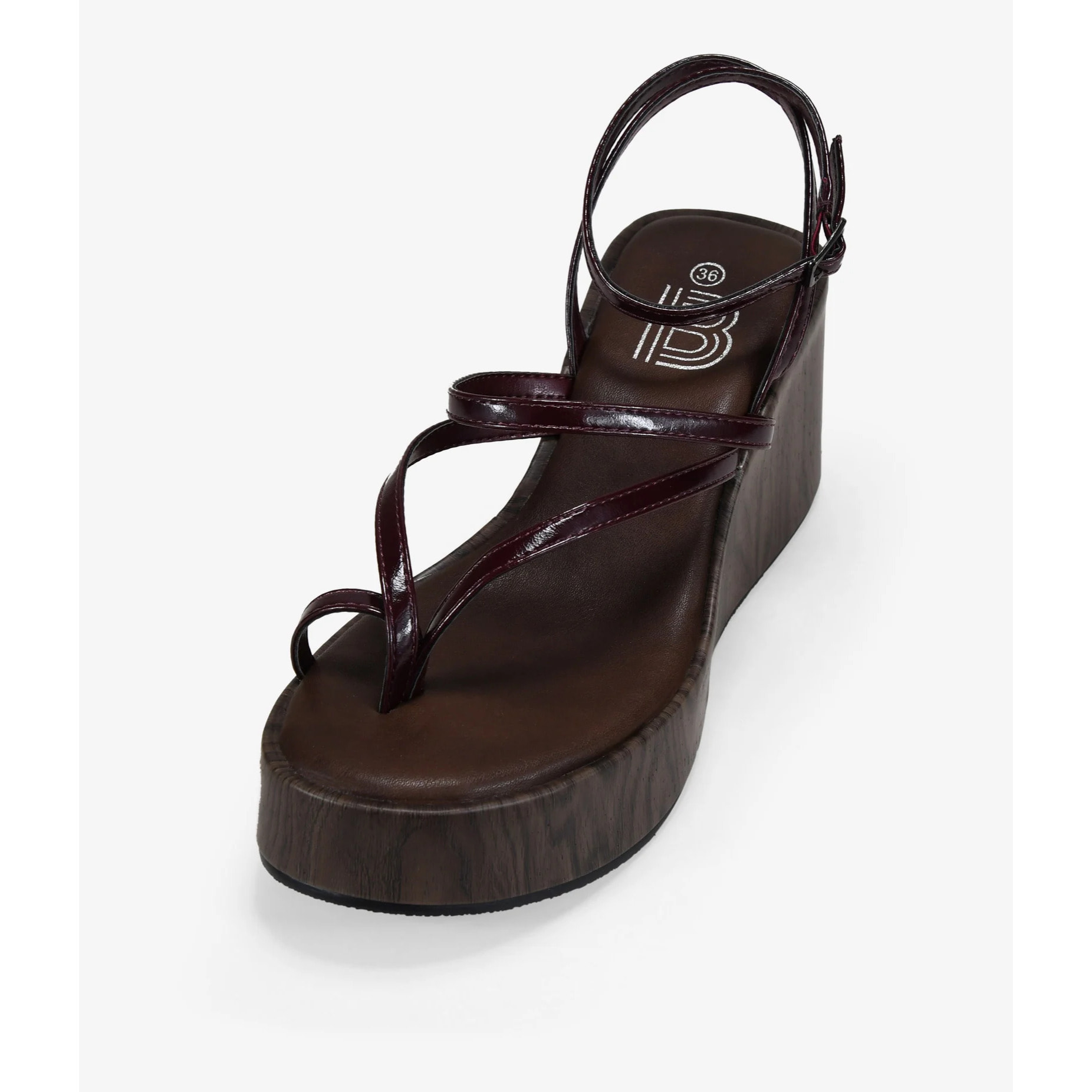 Sandalias de dedo burdeos con cuña efecto madera