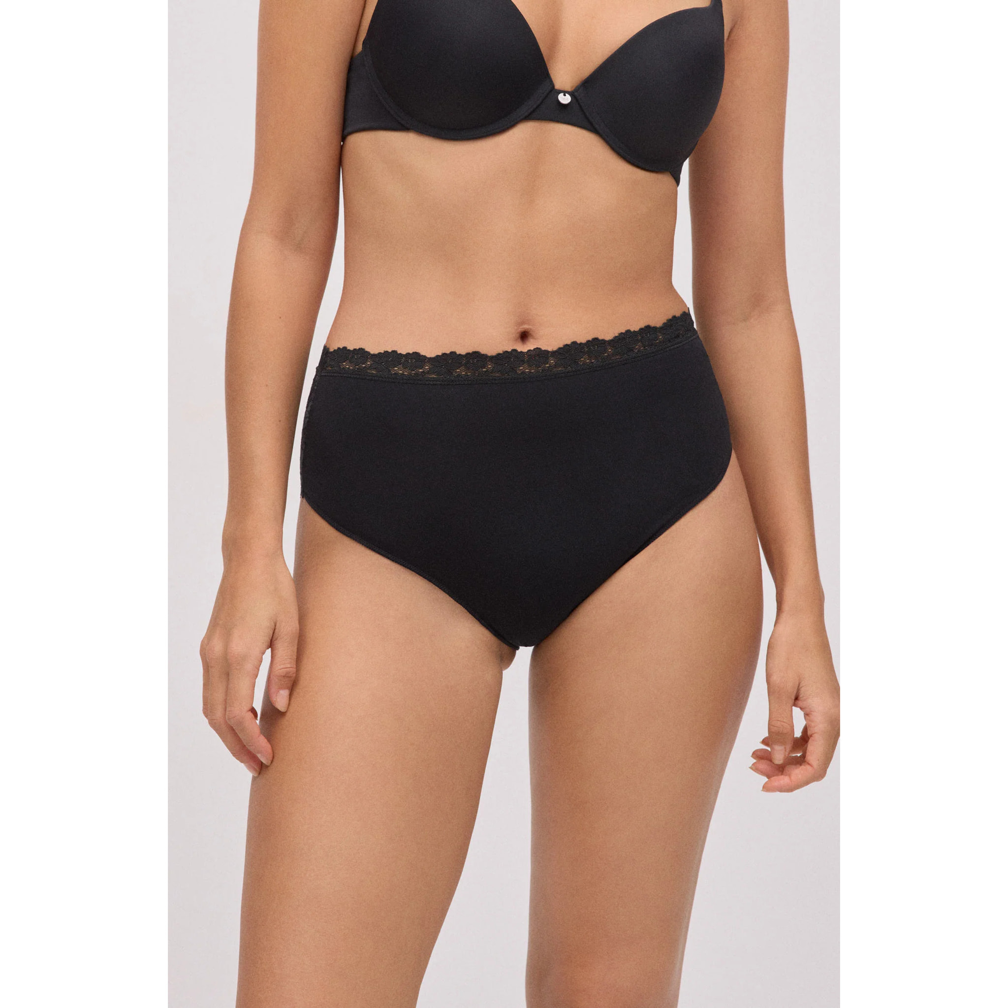 Mutandine di cotone a vita alta con pizzo nero