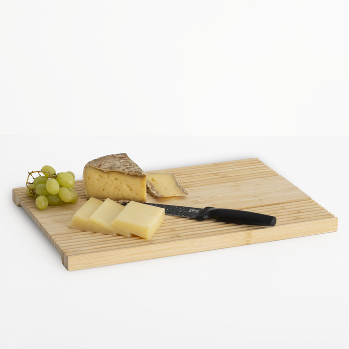 Planche à découper avec rainuresen bambou 40x27cm