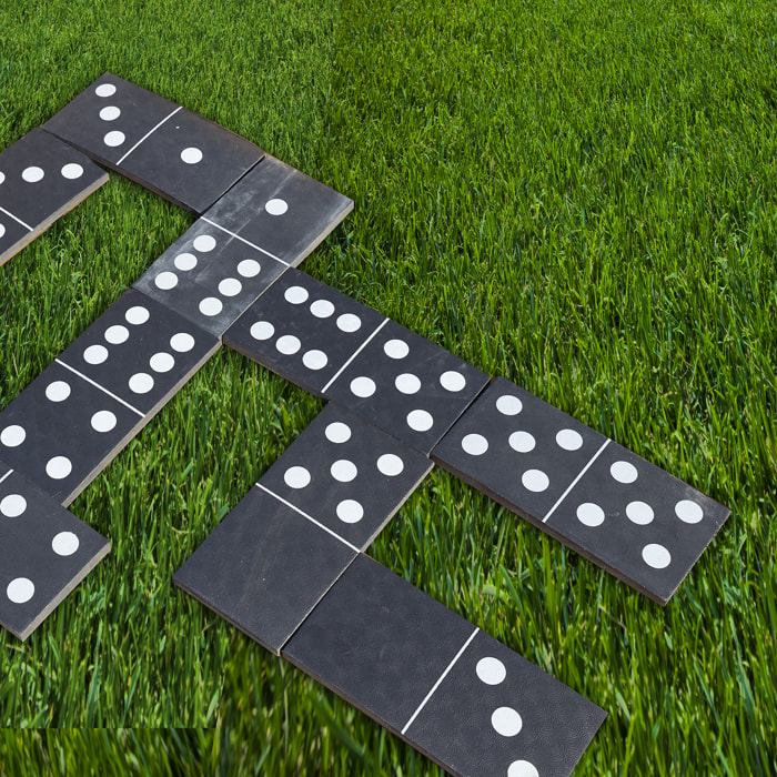 JEU EXTERIEUR 28 DOMINOS GRAND FORMAT