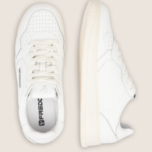 Sneakers in pelle stile basket