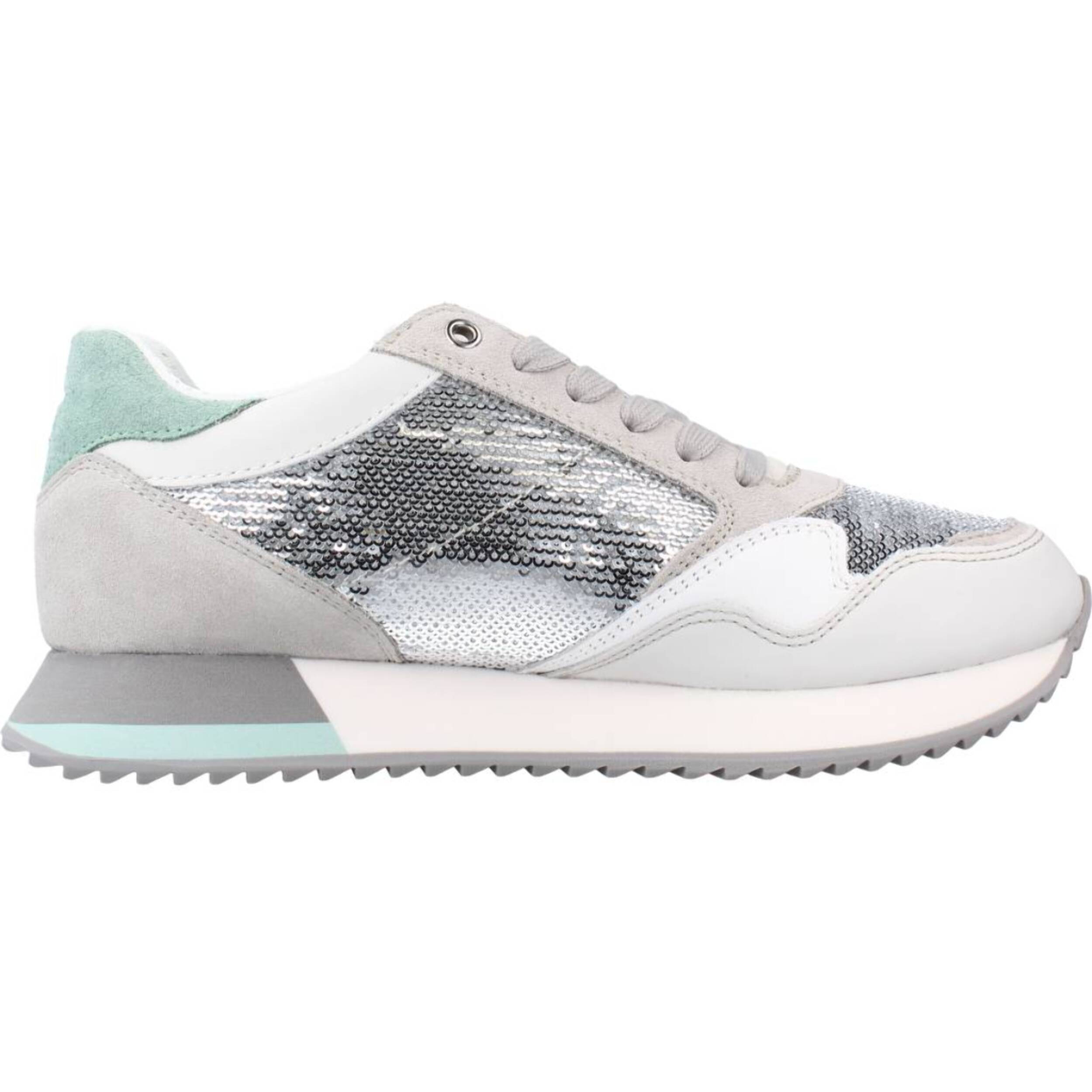 Sneakers de  Mujer de la marca GEOX  modelo D DORALEA B GRIS