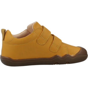 Zapatos Niño de la marca GEOX  modelo B TUTIM AMARILLO