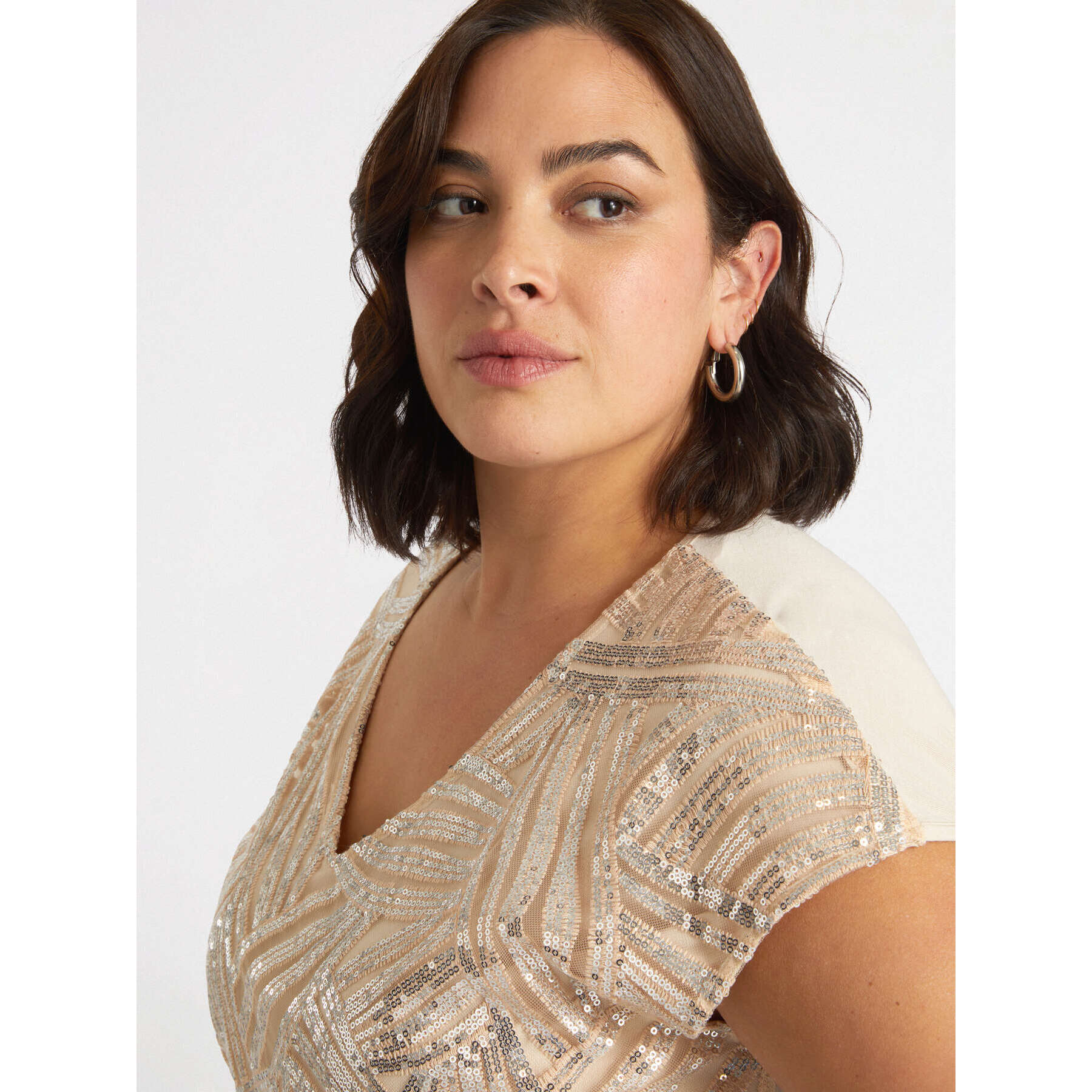 Fiorella Rubino - Camiseta bordada con viscosa LENZING™ ECOVERO™ - Oro
