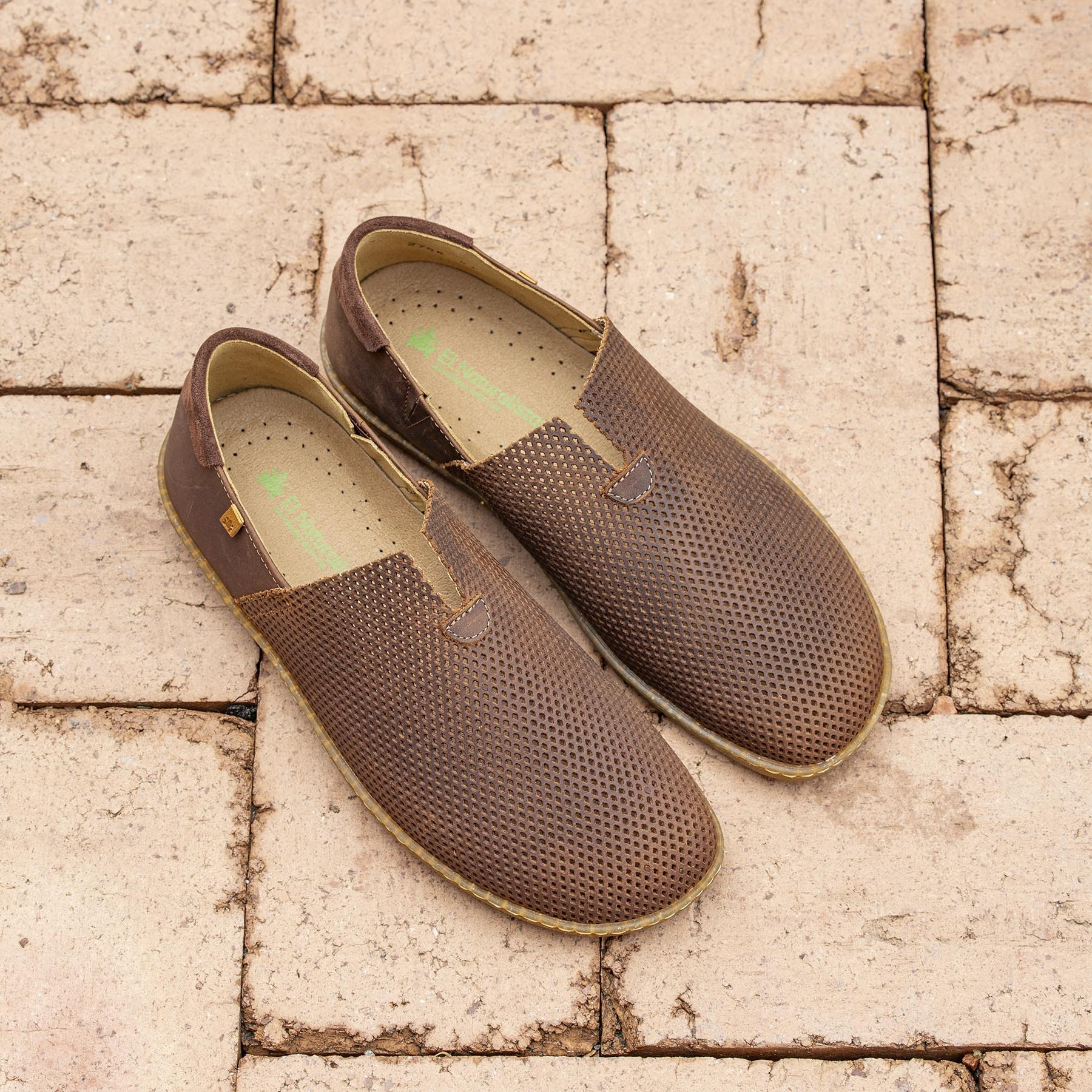 Zapatos N275R ARIZONA PERFORADA MOSTAZA/EL VIAJERO color Mostaza