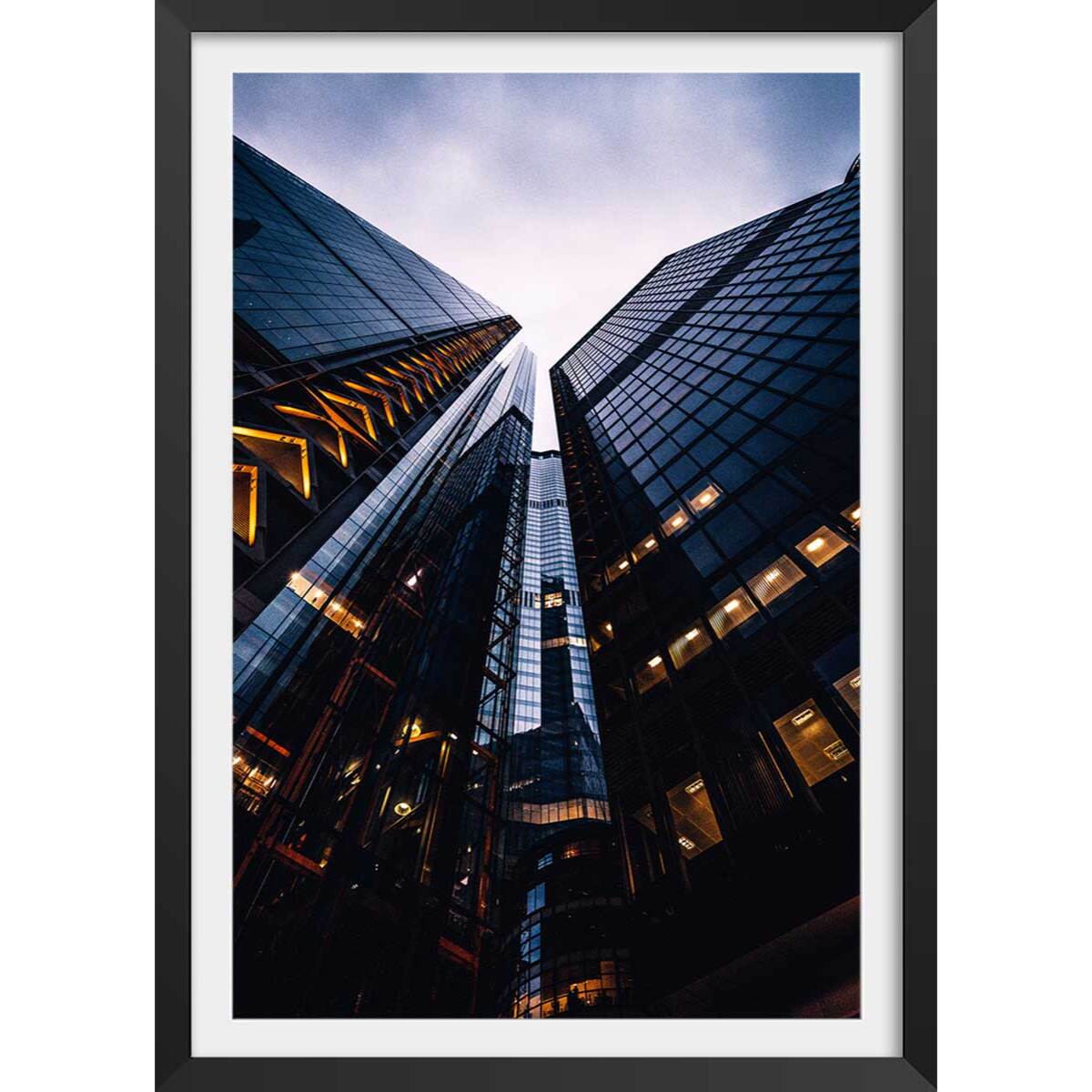 Affiche london au pied des tours Affiche + cadre en bois - Noir