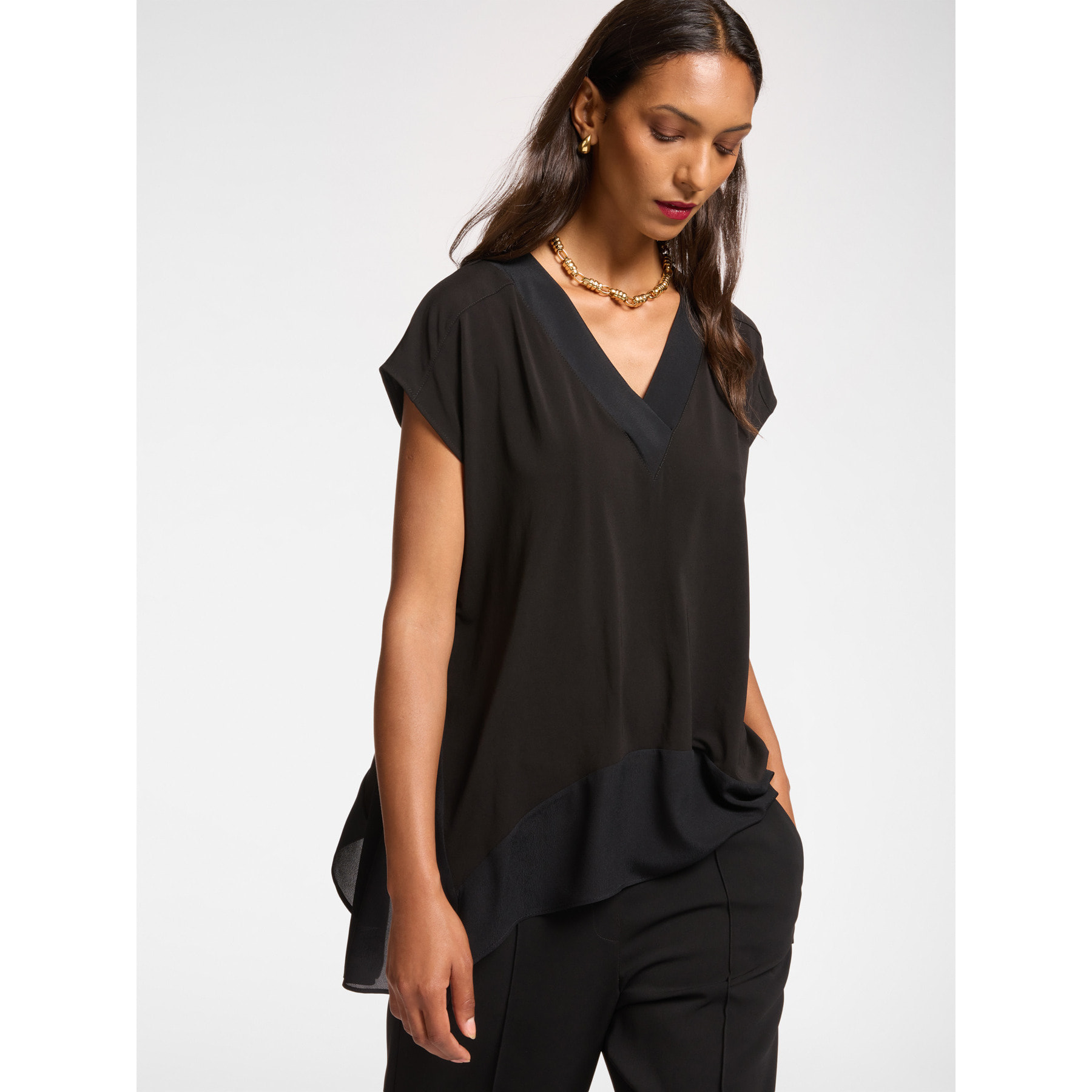 Elena Mirò - T-shirt lunga con punte al fondo - Nero