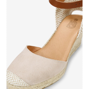 Alpargatas de piel beige con cuña de esparto