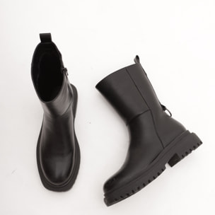 STIVALETTO DETTAGLIO ANELLO NERO