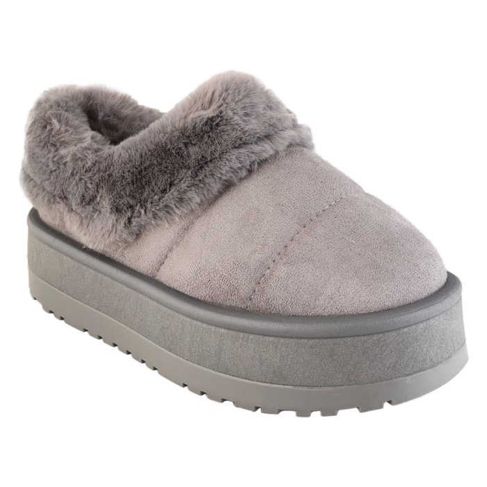 Ciabatte in simil camoscio imbottite con platform