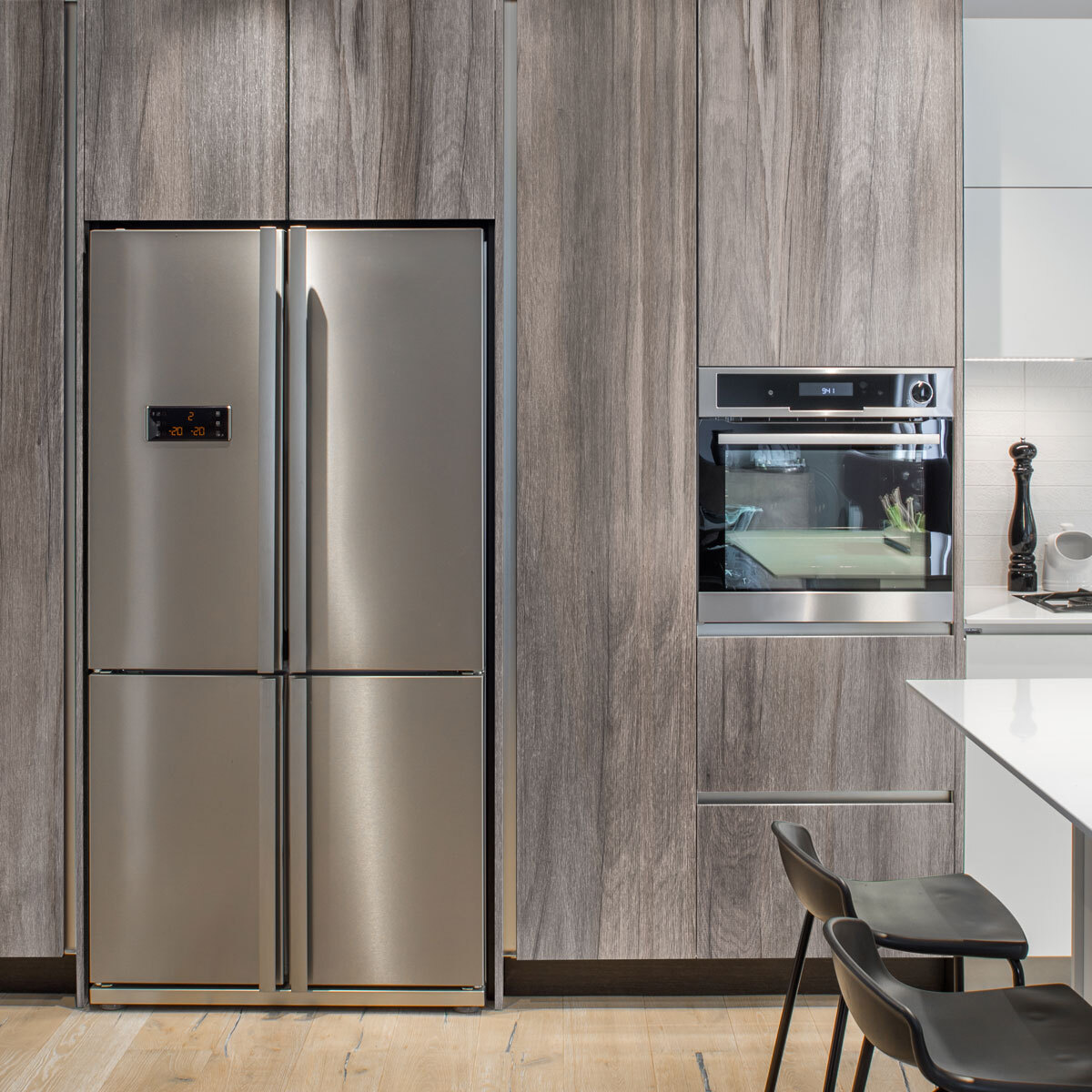 Rouleau revêtement adhésif vinyle au mètre - Sticker lavable Cuisine Meuble Armoire Porte - BOIS GRIS FONCÉ