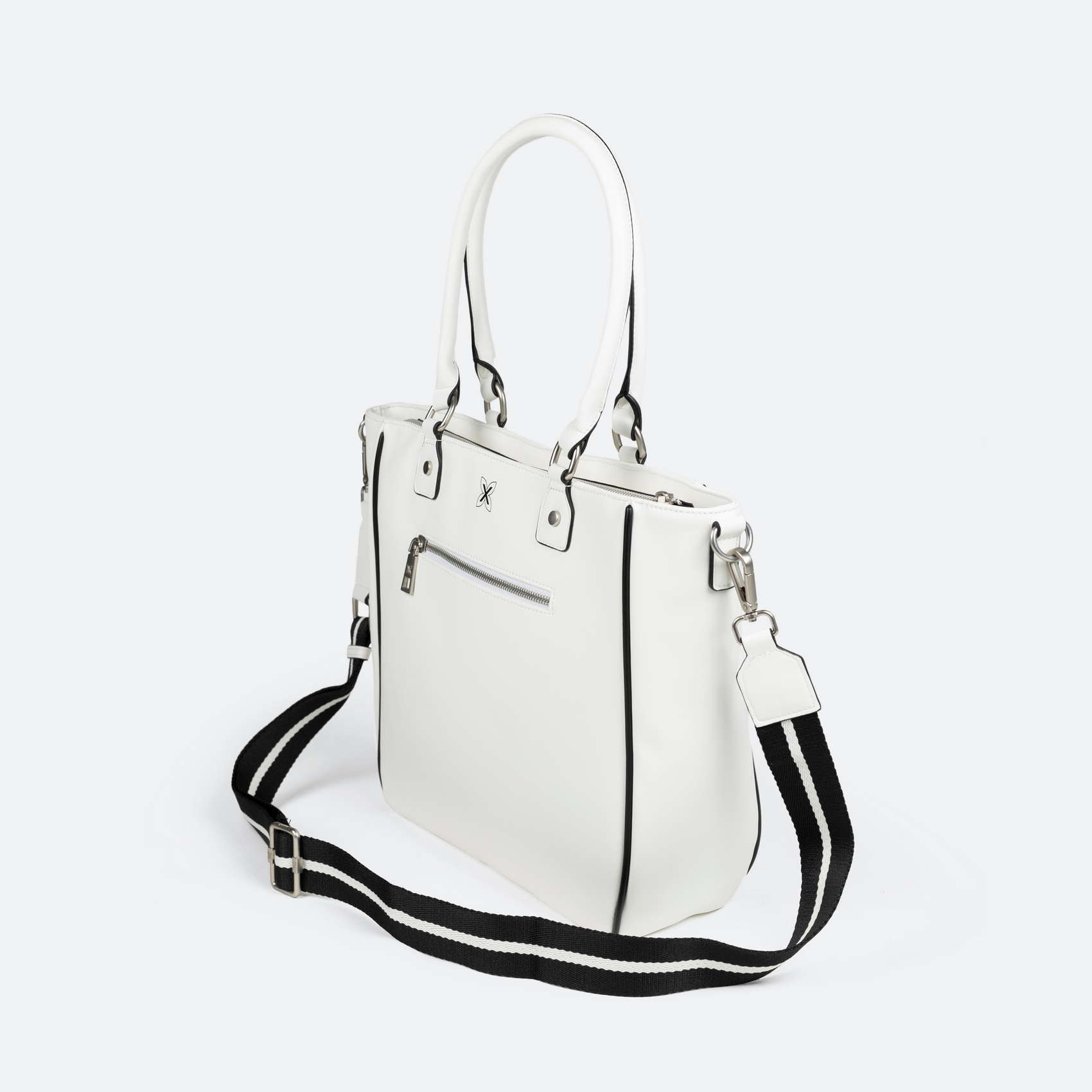 COURT SHOPPER C/WHITE