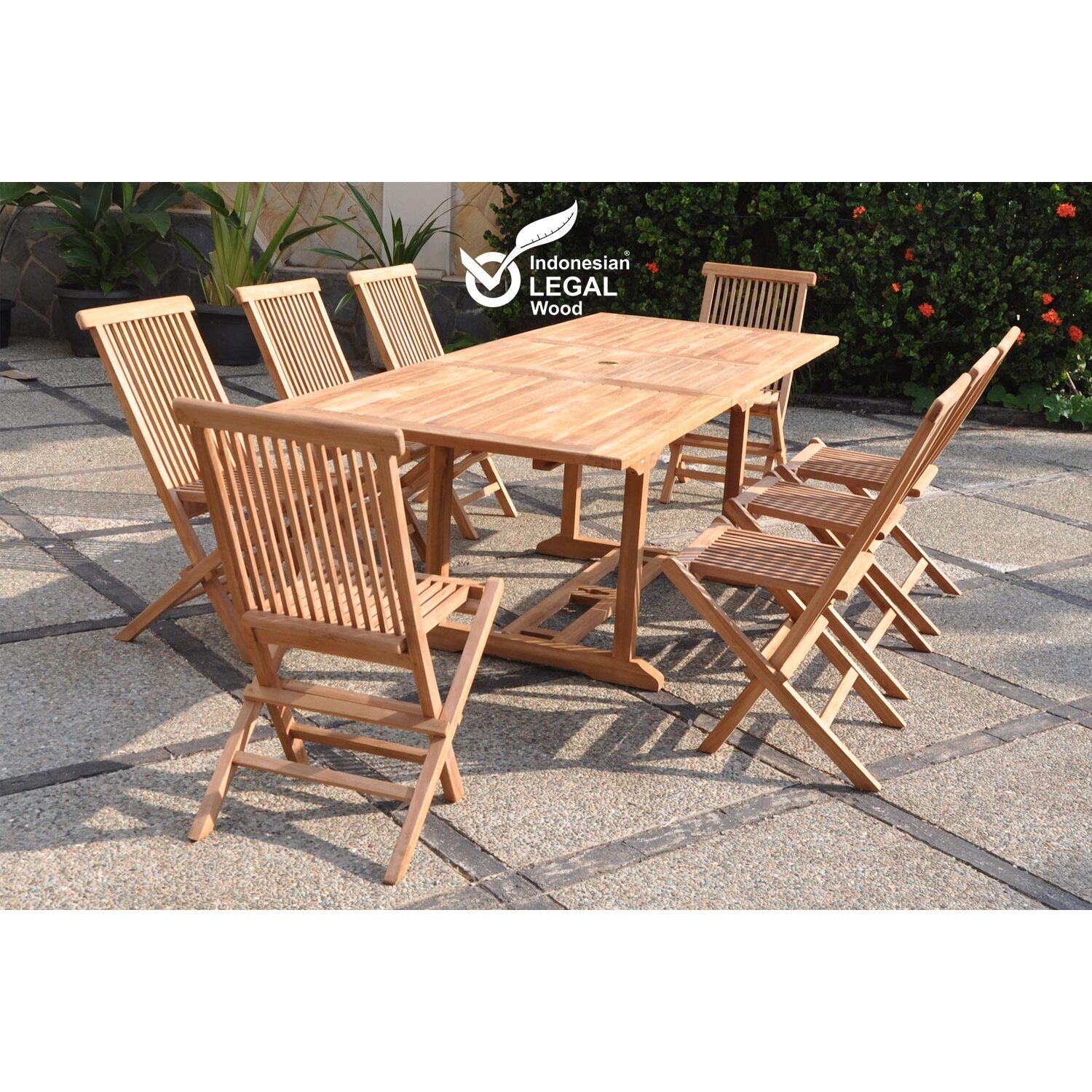 Table de jardin rectangulaire et 8 chaises en teck ADAGNA