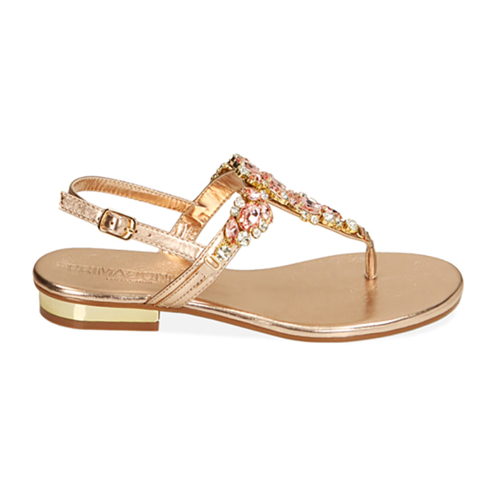 Sandalias planas de oro rosa
